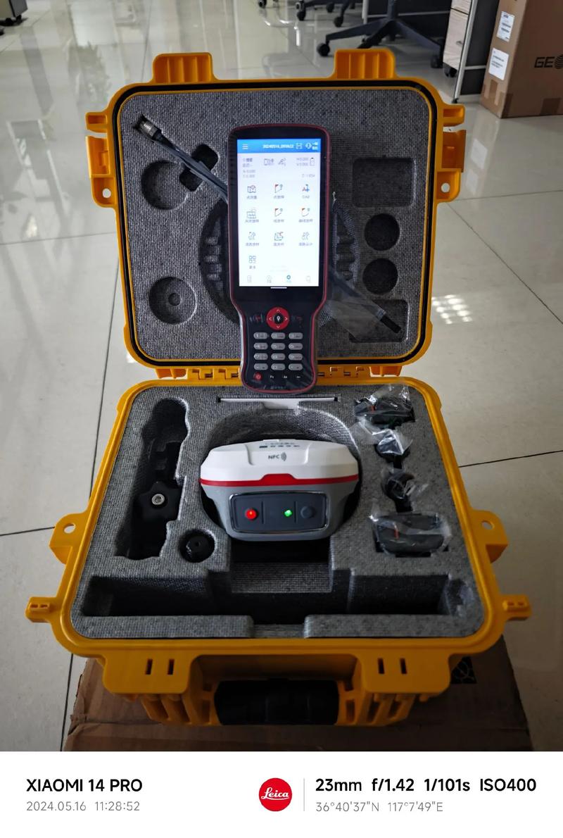 司南导航T60视觉RTK/GPS出货实拍 精准测量，启航新征程